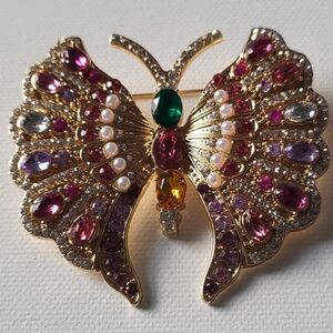 Beautiful Multicolor Rhinestones Butterfly Brooch
